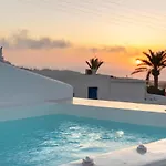 Sunborn Διαμέρισμα Οία